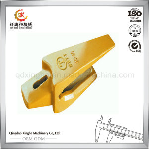 China Iron Sand Casting Bucket Teeth Adapter with Heat Treatment